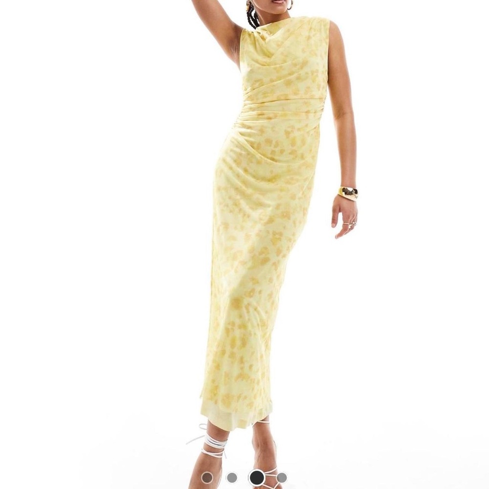 & Other Stories Yellow Sleeveless Sheath Dress